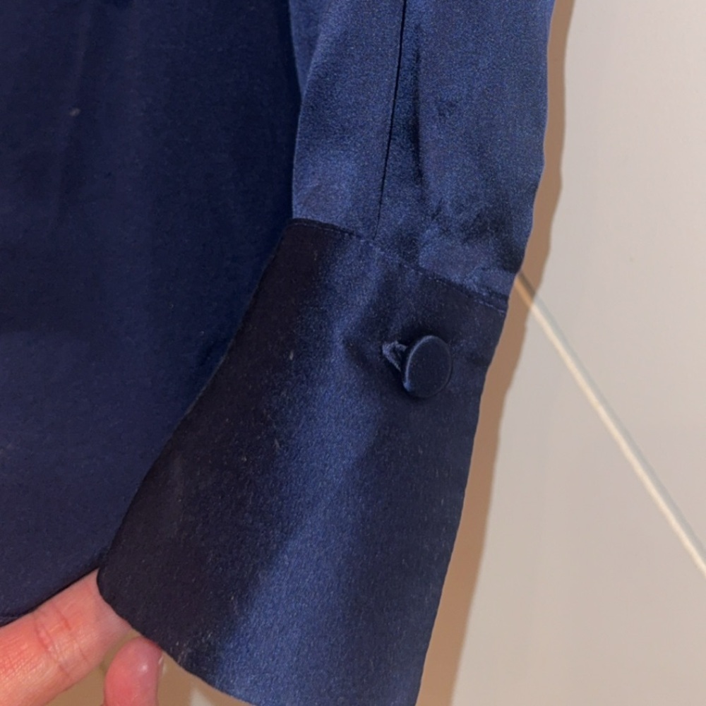 HELLESSY size 6 Stella Asymmetrical 100% Silk Draped Blouse 4” cuffs Navy $890 - Picture 4 of 11